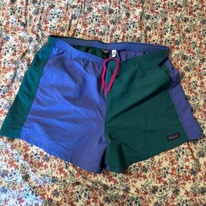 Woman’s Summer Patagonia Baggie Shorts In Retro Colors Size XL